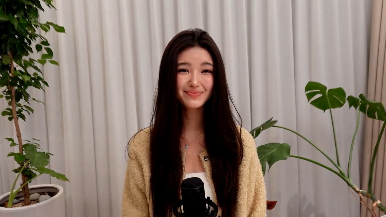 Danielle se despide de sus fans con un emotivo mensaje durante una transmisión en vivo